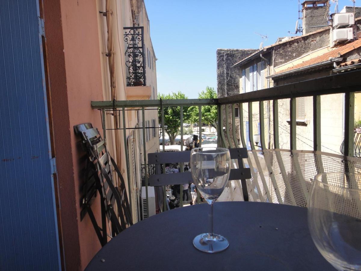 Le Petit Balcon De Cassis Exterior foto